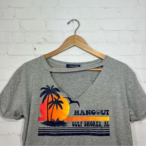 Hang Out Gulf Shores Alabama T Shirt Womens Size Medium Short Sleeve Palm Trees - Picture 2 of 6